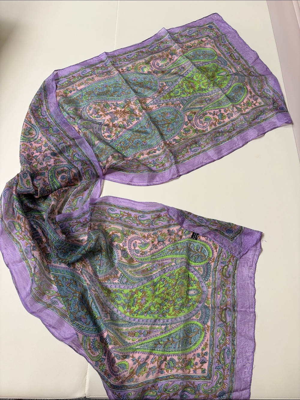 Lavender Paisley Lightweight Scarf - Unbranded
